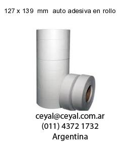 127 x 139  mm  auto adesiva en rollo